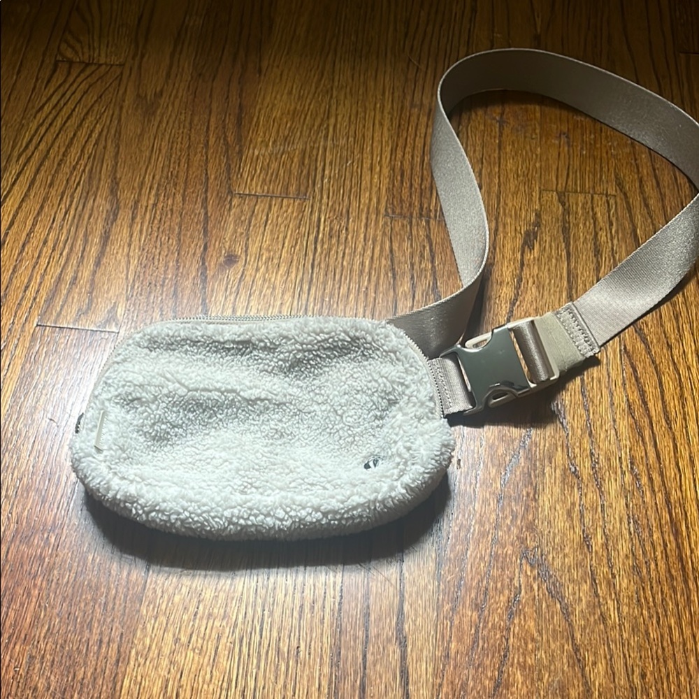 Lululemon Athletica Tan Belt Essential Accessory